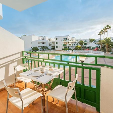 Lanzahost Ventana De La Playa Costa Teguise Exterior foto