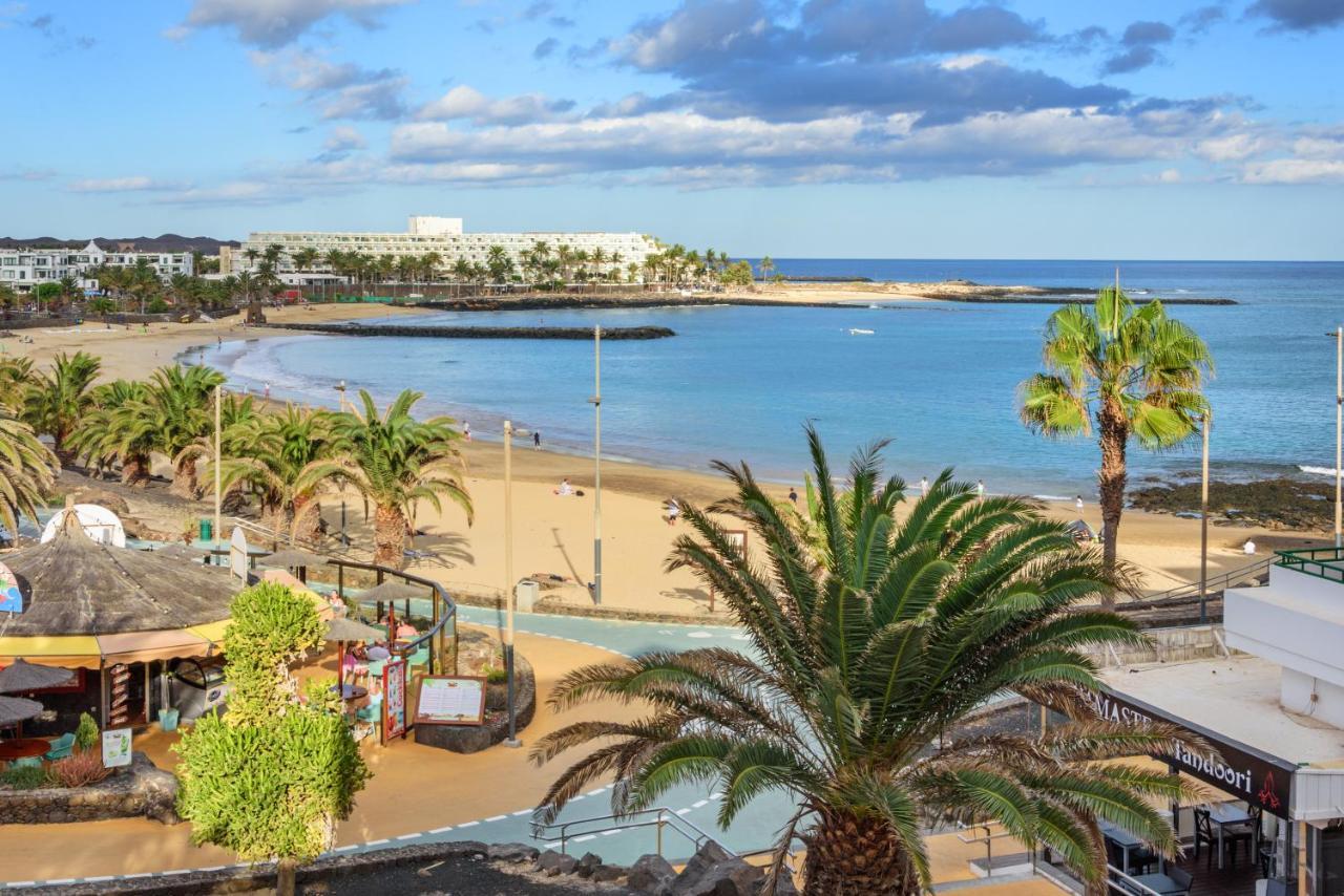 Lanzahost Ventana De La Playa Costa Teguise Exterior foto